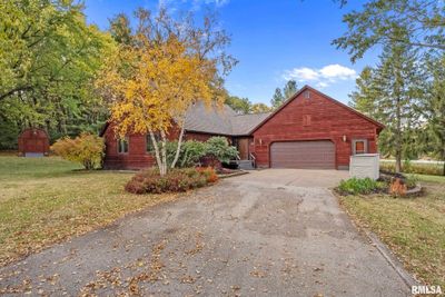 2257 Ridgeview Drive, House other with 4 bedrooms, 3 bathrooms and null parking in Muscatine IA | Image 1