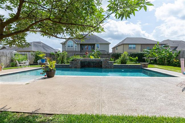 2208 Rocky Shores Ln, House other with 4 bedrooms, 4 bathrooms and 2 parking in Pearland TX | Image 30