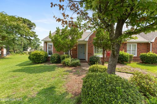 3010 Remington Dr, Wilmington, NC, 28405-8870 | Card Image