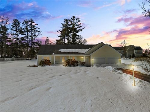 7 Maud Palmer Dr, Wareham, MA, 02571 | Card Image