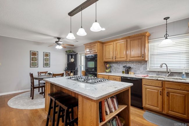 2925 E Snow Ln, House other with 3 bedrooms, 3 bathrooms and null parking in Alexander AR | Image 24