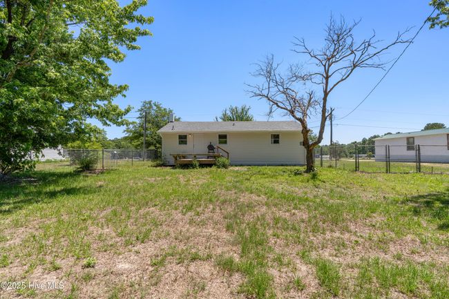 13271 Us Highway 17, House other with 3 bedrooms, 1 bathrooms and null parking in Hampstead NC | Image 14