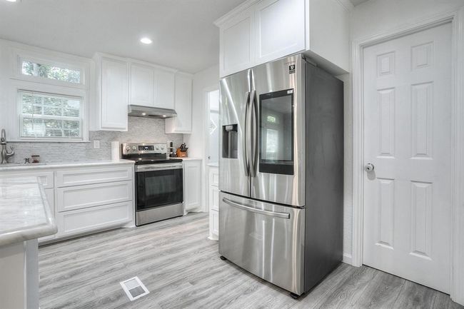 304 N Walnut Dr, House other with 3 bedrooms, 2 bathrooms and null parking in Trinity TX | Image 7