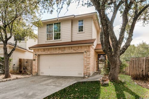 10 Rainy Ave, San Antonio, TX, 78240-2950 | Card Image
