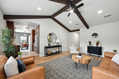 4921 Bonnell Ave, Fort Worth, TX, 76107-6824 | Card Image