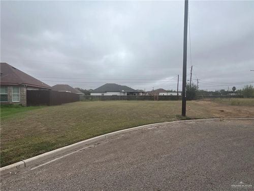 3338 Tepoztlan St, Edinburg, TX, 78542-2829 | Card Image