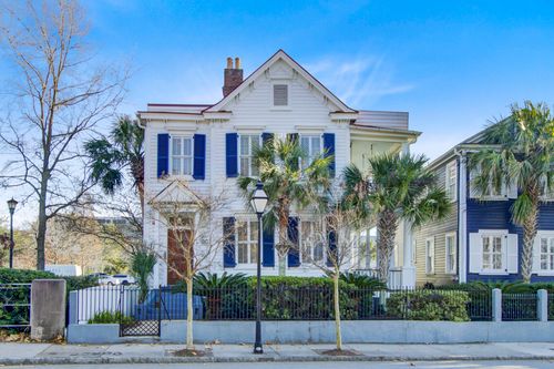 a-b-c-d-e-165 Spring Street, Charleston, SC, 29403 | Card Image