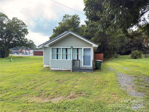 119 E Andrews St, Norwood, NC, 28128-6560 | Card Image