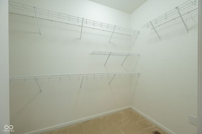 121 Autumn Glen North Dr, Condo with 3 bedrooms, 3 bathrooms and null parking in Greencastle IN | Image 17