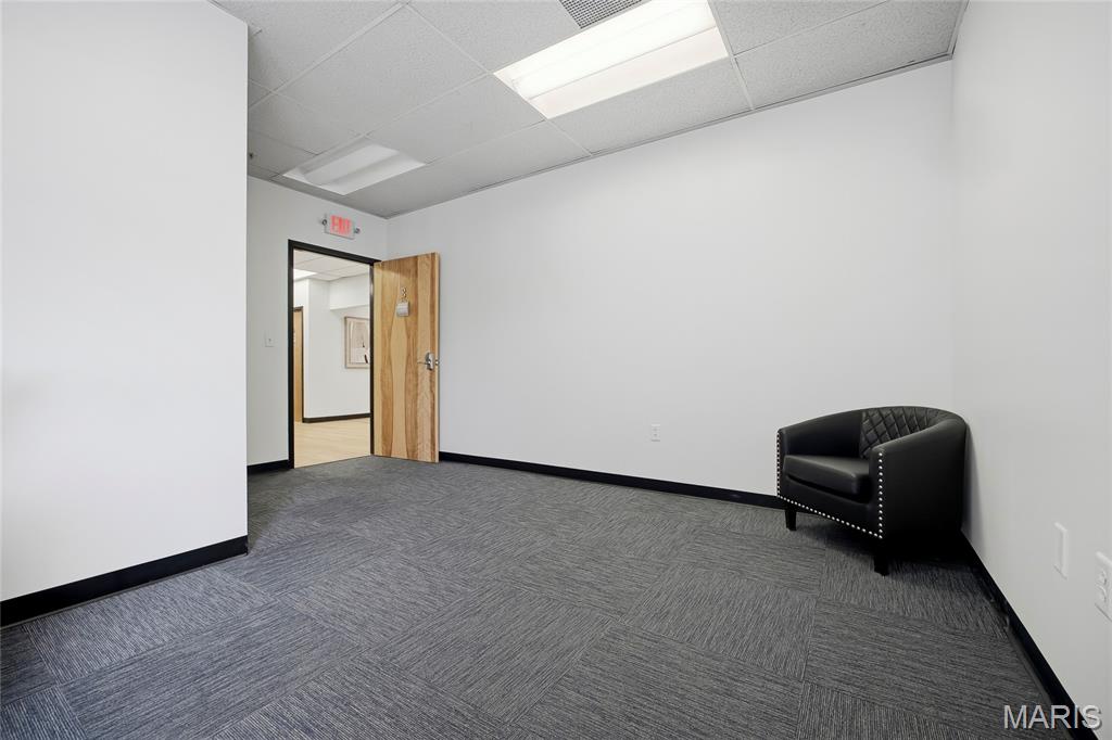 Commercial Lease in Wildwood 3