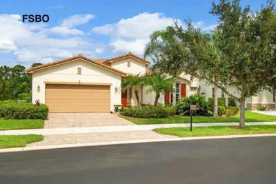 685 Sw Sun Circle, House other with 4 bedrooms, 3 bathrooms and null parking in Palm City FL | Image 1