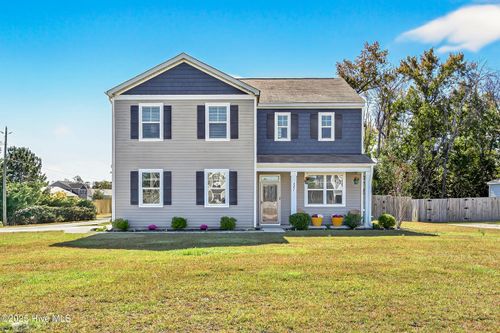 221 Cheswick Dr, Holly Ridge, NC, 28445-9411 | Card Image