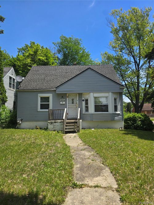 20200 Lindsay St, Detroit, MI, 48235-2120 | Card Image