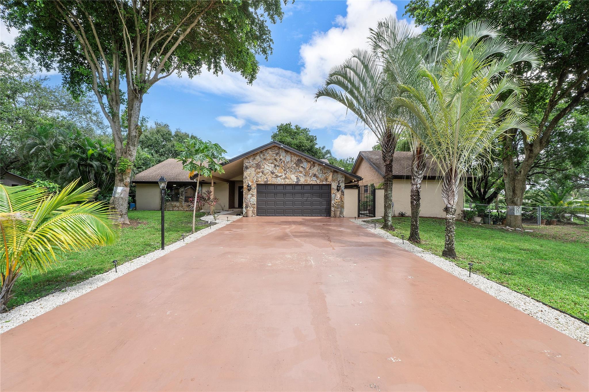 24th St, Plantation, FL 33323