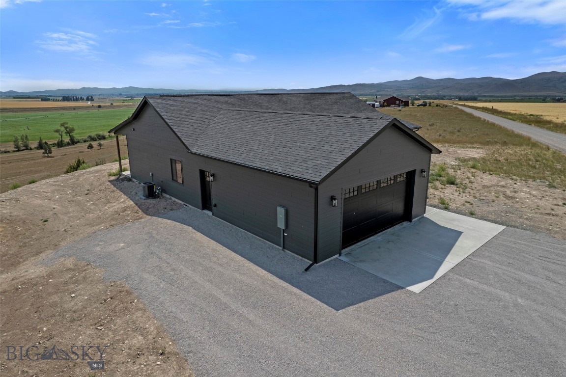 Residential in Townsend 4