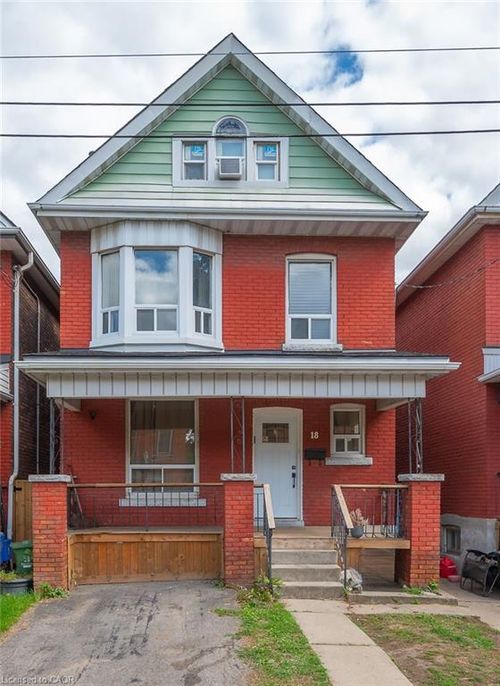 18 Huntley St, Hamilton, ON, L8L5X7 | Card Image