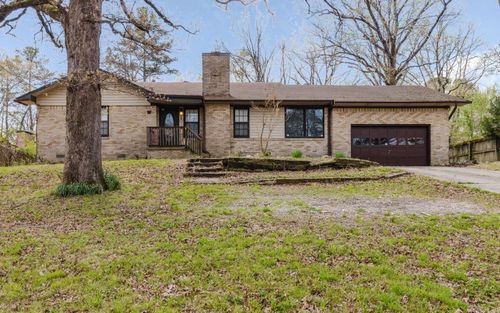 9 E Mellwood Rd, Little Rock, AR, 72204-7531 | Card Image