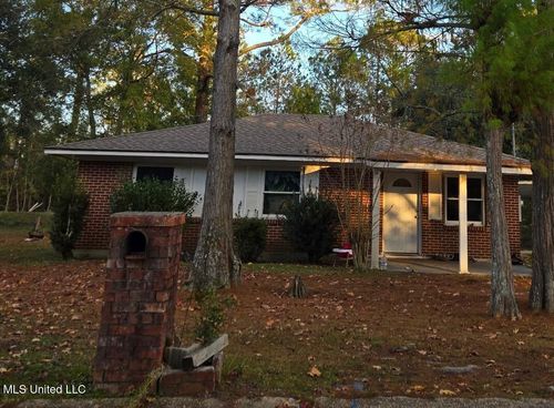 28 Dogwood Ct, Gulfport, MS, 39501-8602 | Card Image