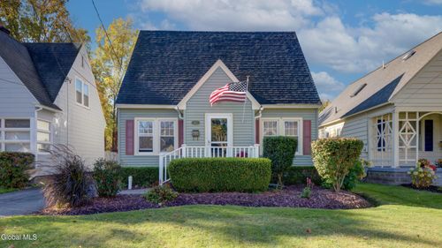 623 Charles St, Glenville, NY, 12302-1431 | Card Image