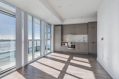 1708-10 Honeycrisp Cres, Vaughan, ON, L4K0M7 | Card Image