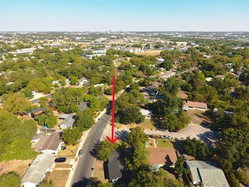 b-2101 Benwick Circle, Austin, TX, 78723 | Card Image