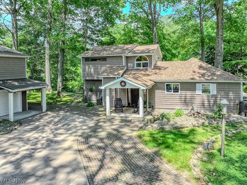 3765 Woodside Drive Ext, Geneva, OH, 44041-7692 | Card Image