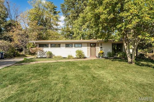 1654 Liggett Court, St Louis, MO, 63126 | Card Image