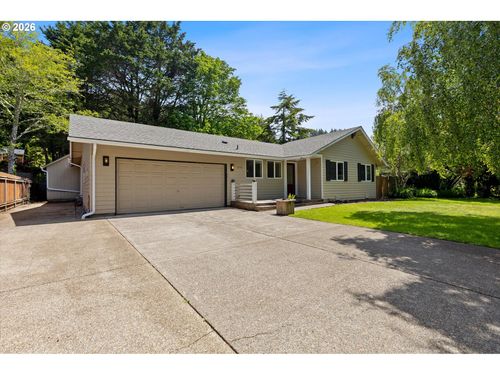2750 Ne Harney Dr, Newport, OR, 97365 | Card Image