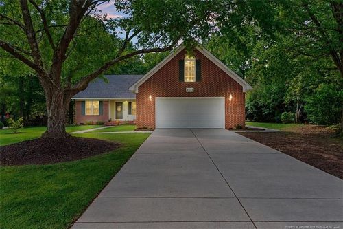 5617 Finish Line Drive, Hope Mills, NC, 28348 | Card Image