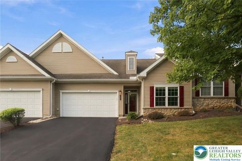 5229 Garden View Ln, MACUNGIE, PA, 18062-8467 | Card Image