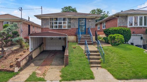 15018 8th Ave, Whitestone, NY, 11357-1213 | Card Image