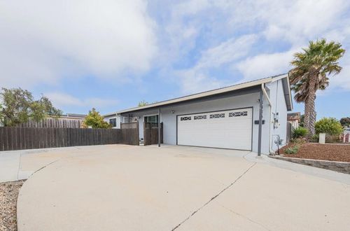 1676 Flores St, Seaside, CA, 93955 | Card Image