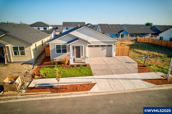 1055 Sassafras St, House other with 4 bedrooms, 2 bathrooms and null parking in Independence OR | Image 10