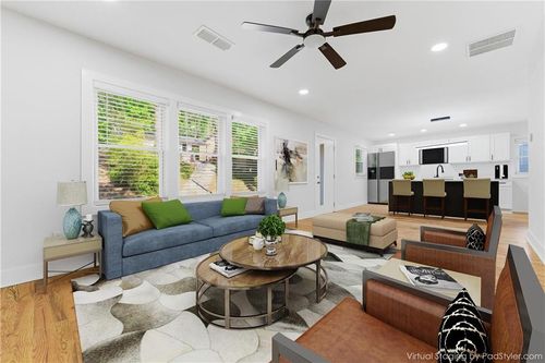 921 Hall Street, atlanta, GA, 30318 | Card Image