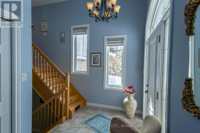 115 Island View Dr, House other with 3 bedrooms, 3 bathrooms and 15 parking in Golden Lake ON | Image 7