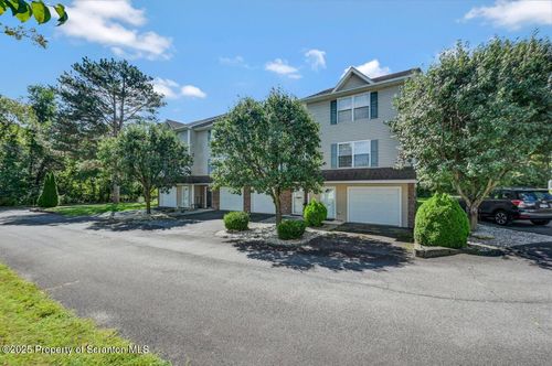 d-206 Parkedge Ln, Scranton, PA, 18504-9700 | Card Image