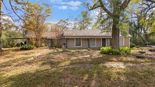 745 W Johnson St, Tatum, TX, 75691 | Card Image