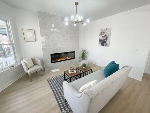 3249 N 14th Street, Milwaukee, WI, 53206 | Card Image