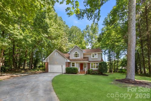 932 Alexandria Ct, Gastonia, NC, 28056-9229 | Card Image