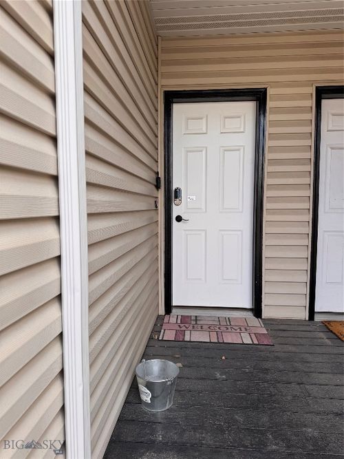 1105 N River Rock Dr, Belgrade, MT, 59714-9270 | Card Image