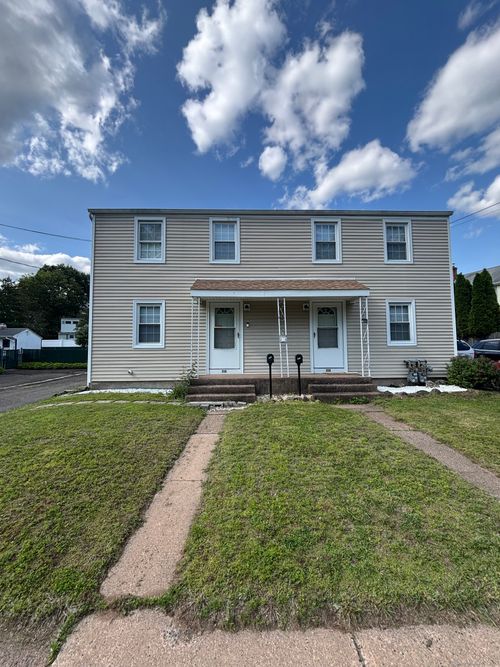 607 Hartford Rd, Manchester, CT, 06040-4728 | Card Image