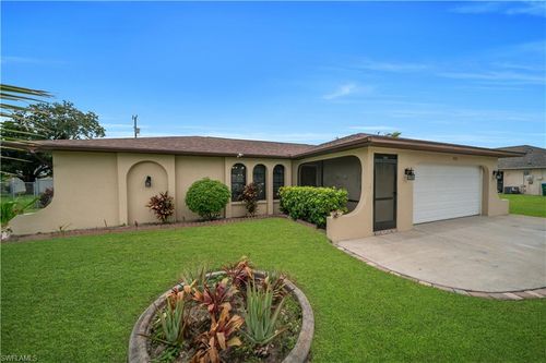 312 Ne 17th Ave, Cape Coral, FL, 33909-2233 | Card Image