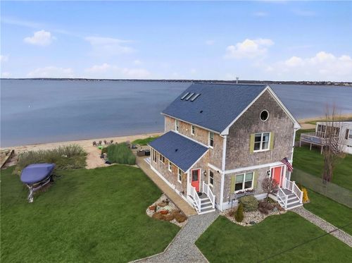 360 Shawomet Ave, Warwick, RI, 02889-3640 | Card Image