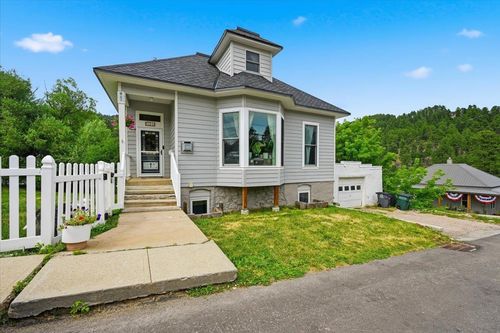 1106 Washington St, lead, SD, 57754-1229 | Card Image