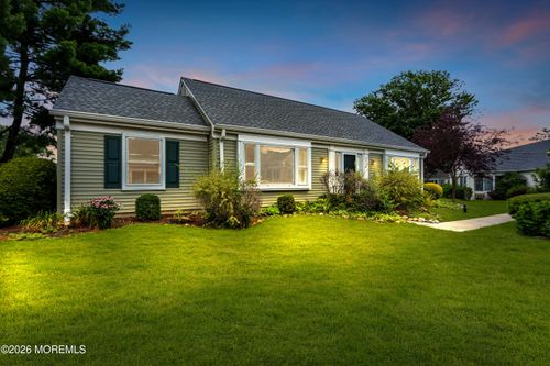 a-452 Roxbury Ln, Monroe, NJ, 08831-1808 | Card Image