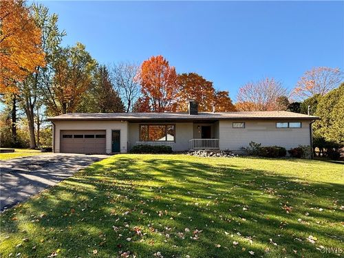3 Whistler Rd, Whitesboro, NY, 13492-2109 | Card Image