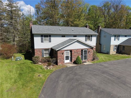 1 Lincoln Dr, Ellicottville, NY, 14731-9632 | Card Image