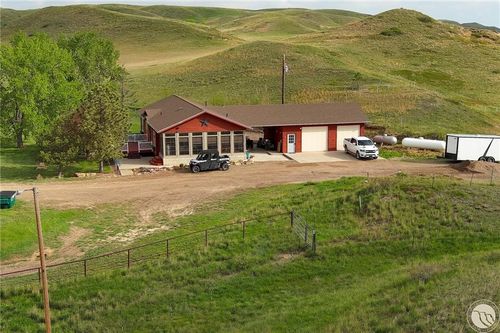 12386 County Road 324a Sidney, Sidney, MT, 59270 | Card Image