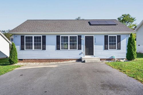 2425 Brentwood Dr, Rockingham, VA, 22801-3966 | Card Image