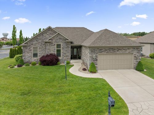 7503 Toscana Ct, Granger, IN, 46530-8056 | Card Image